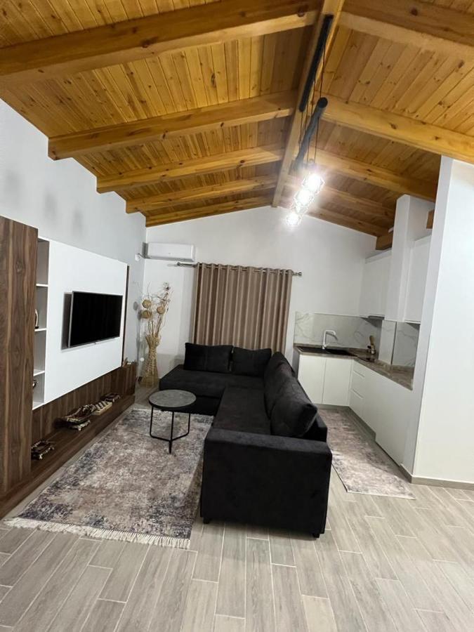 Trip-Stop Apartments Vlorë Eksteriør billede
