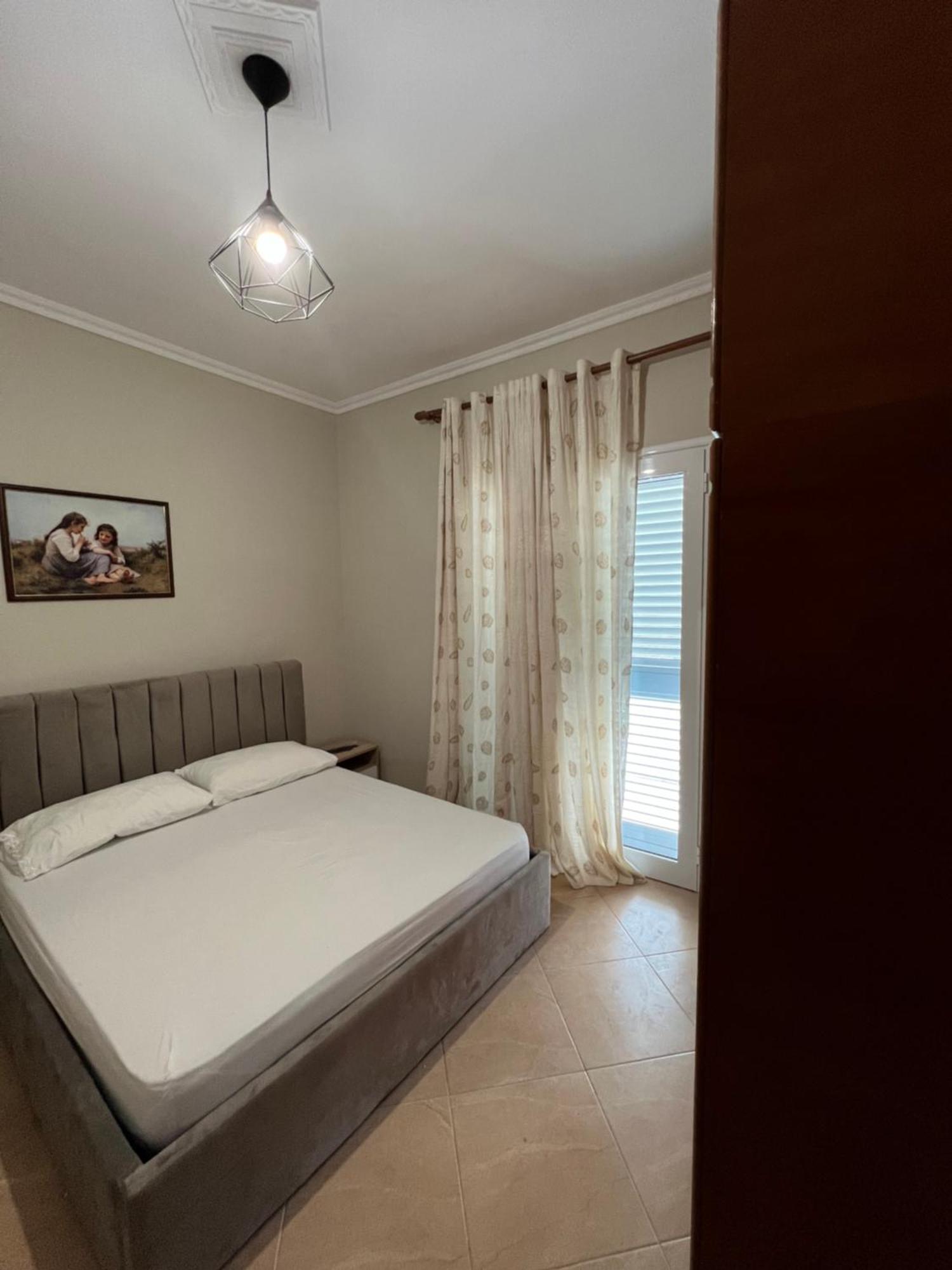 Trip-Stop Apartments Vlorë Eksteriør billede